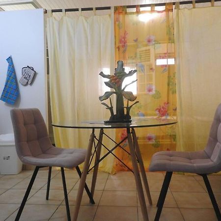 Studio Hibiscus-Ch Vue Sur Mer,Plage,Clim Лез-Анс-д'Арле Экстерьер фото